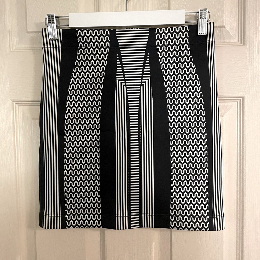 Clover Canyon geometric print neoprene mini skirt